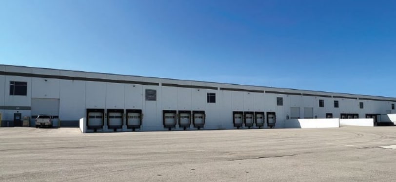 W204 N13035 Goldendale Rd, Germantown, WI for lease - Building Photo - Image 2 of 4