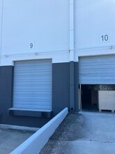 9420 Delegates Dr, Orlando, FL for lease Interior Photo- Image 1 of 7