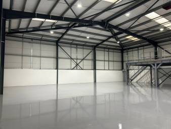 Unit 80, Venture Pont West, Liverpool for lease - Building Photo - Image 3 of 11