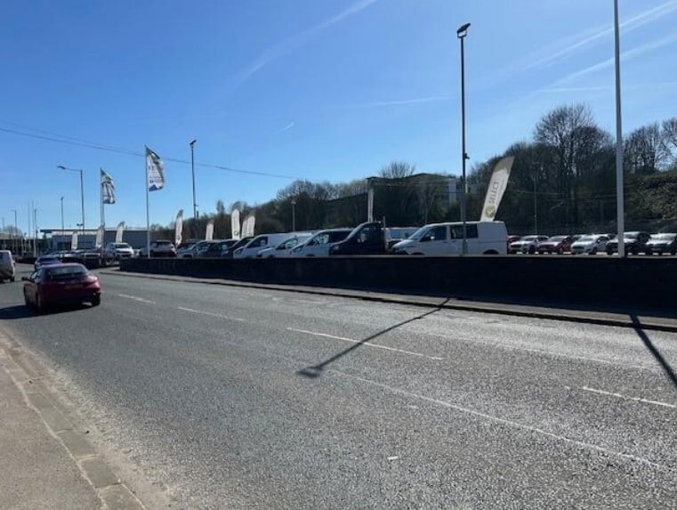 Canal Rd, Bradford for sale - Building Photo - Image 2 of 3