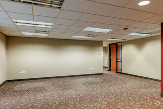 9350 E Arapahoe Rd, Greenwood Village, CO for lease Interior Photo- Image 2 of 5