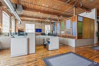 610 Elm St, McKinney, TX for lease Interior Photo- Image 2 of 2