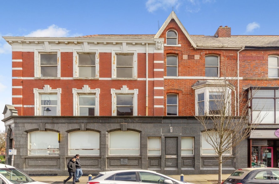 56 St. Annes Rd W, Lytham St Annes for lease - Building Photo - Image 2 of 21
