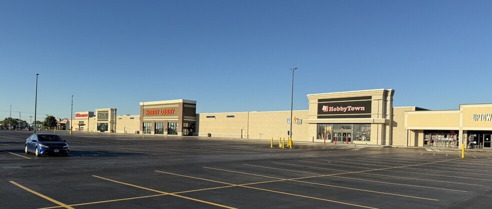 1724 E Battlefield St, Springfield, MO for lease - Building Photo - Image 2 of 6