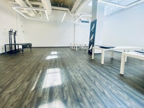 6565 W Sunset Blvd, Hollywood, CA for lease Interior Photo- Image 1 of 6