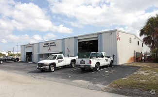 More details for 1730 Hill Ave, Mangonia Park, FL - Industrial for Lease