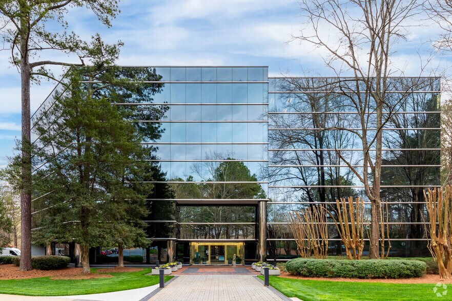 114 Townpark Dr NW, Kennesaw, GA for lease - Building Photo - Image 1 of 25