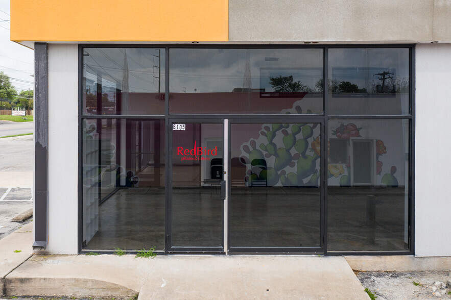 5501 Lamar Blvd N, Austin, TX for lease - Building Photo - Image 3 of 4