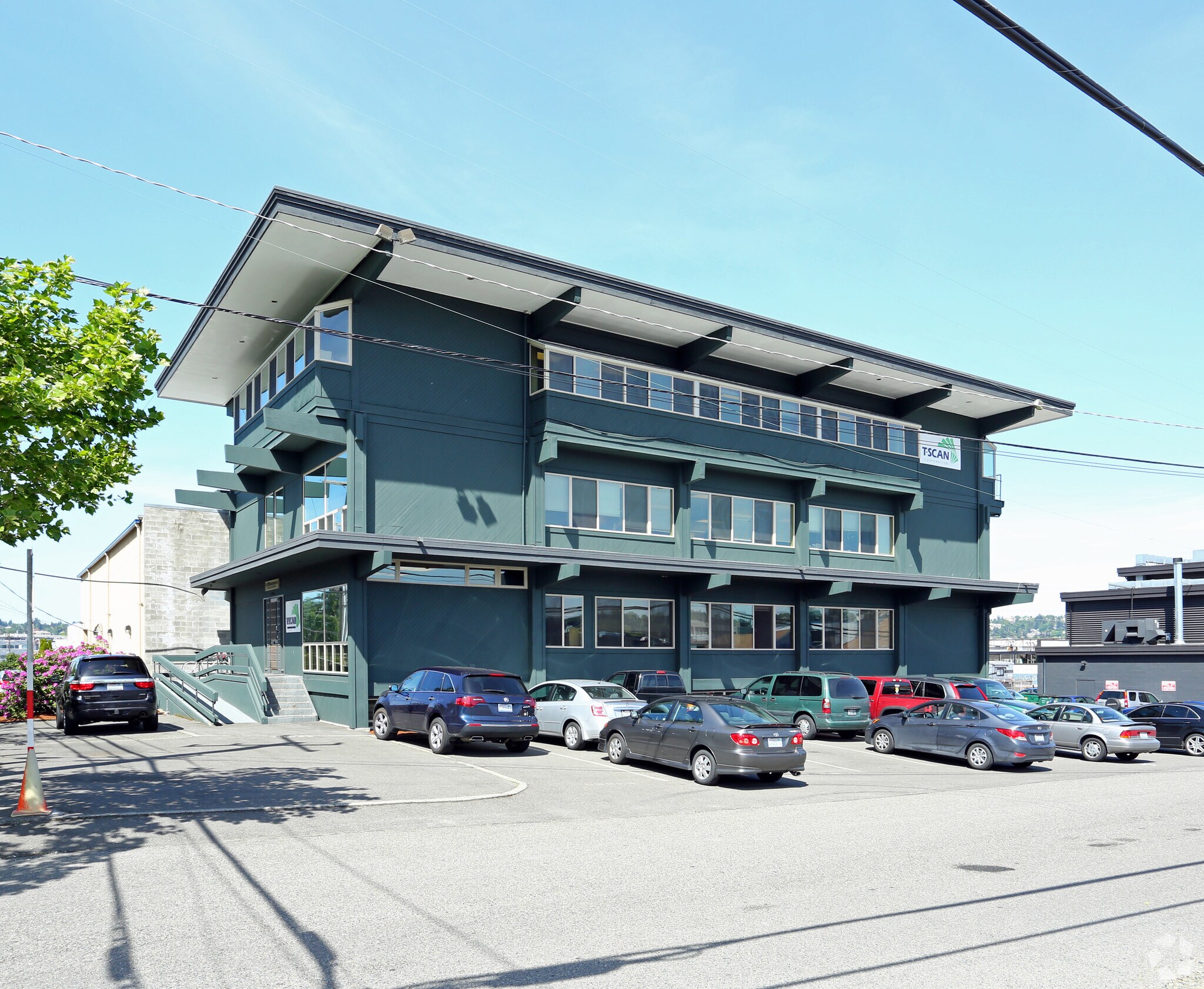 2222 W Elmore St, Seattle, WA for sale Primary Photo- Image 1 of 1