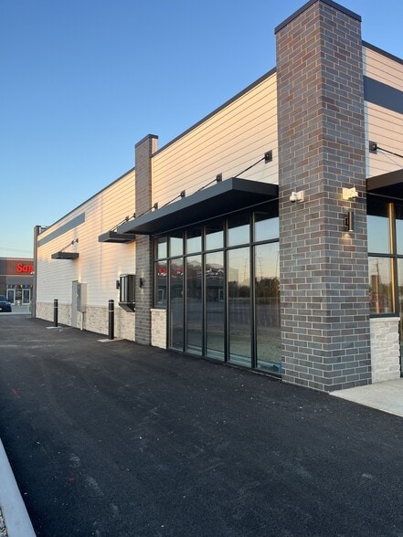 10107 Mondorf St, Dyer, IN for lease - Building Photo - Image 2 of 2