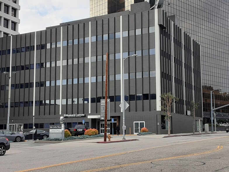 11600 Wilshire Blvd, Los Angeles, CA for lease - Building Photo - Image 1 of 7