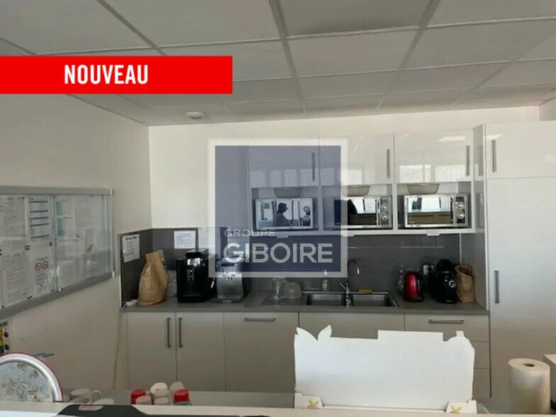 Office in Rennes for lease - Interior Photo - Image 3 of 6