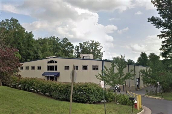 45805 Woodland Rd, Sterling, VA for sale - Building Photo - Image 3 of 6