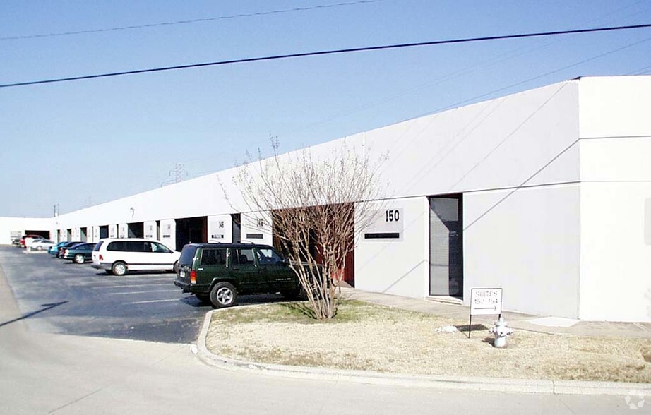 1500 Northpark Dr, Fort Worth, TX for lease - Building Photo - Image 3 of 8