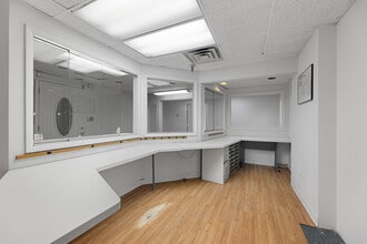 613 Ridge Rd, South Brunswick, NJ for sale Interior Photo- Image 1 of 27