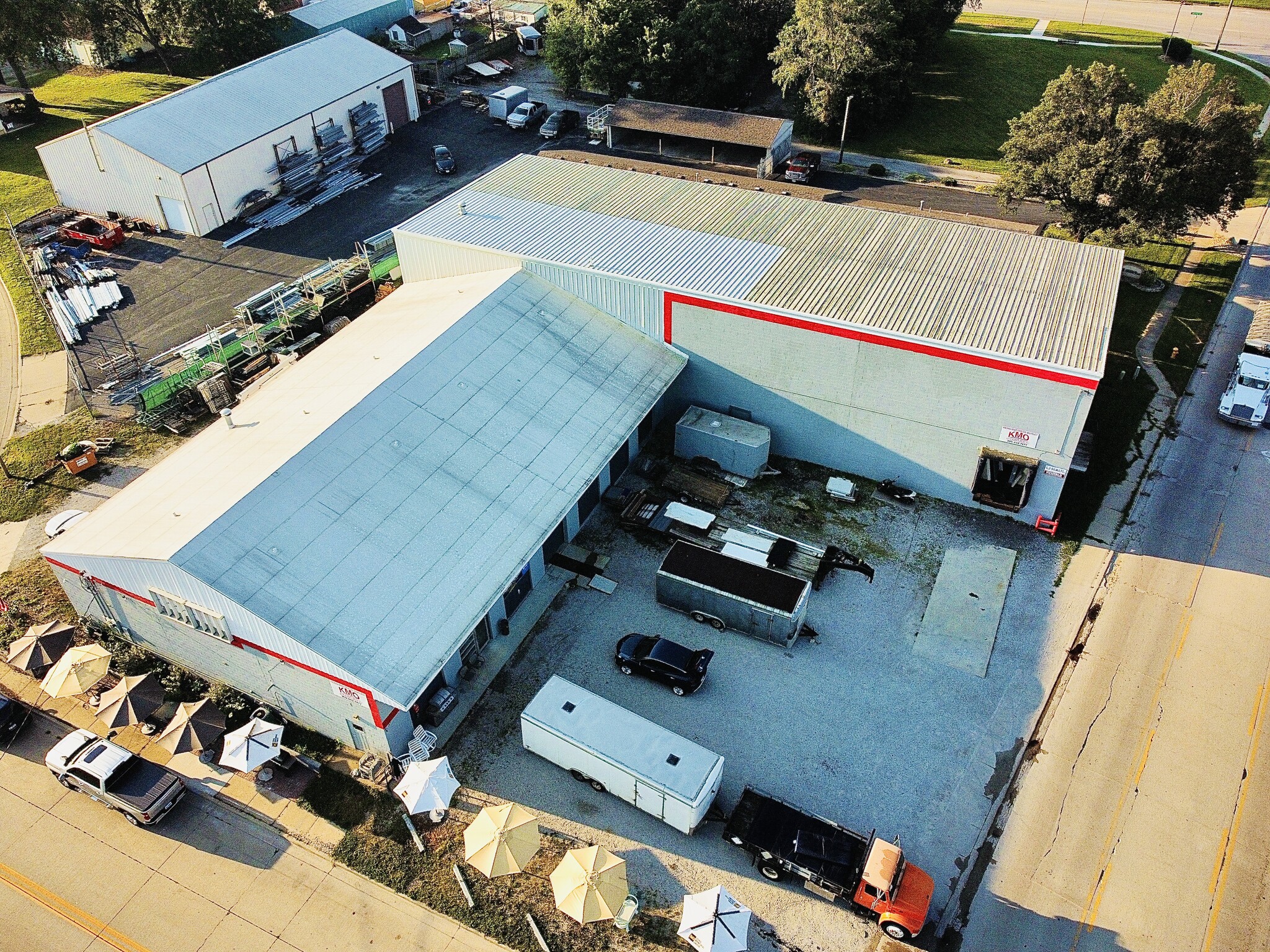 107 Caroline St, Bloomington, IL for sale Interior Photo- Image 1 of 7