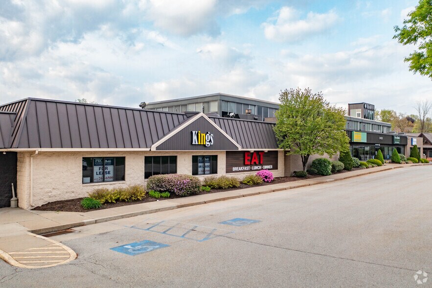 2400 Leechburg Rd, New Kensington, PA for lease - Building Photo - Image 2 of 4