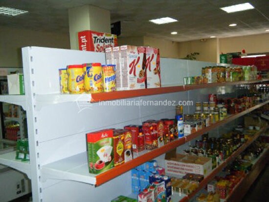 Retail in Cáceres for sale - Building Photo - Image 1 of 16