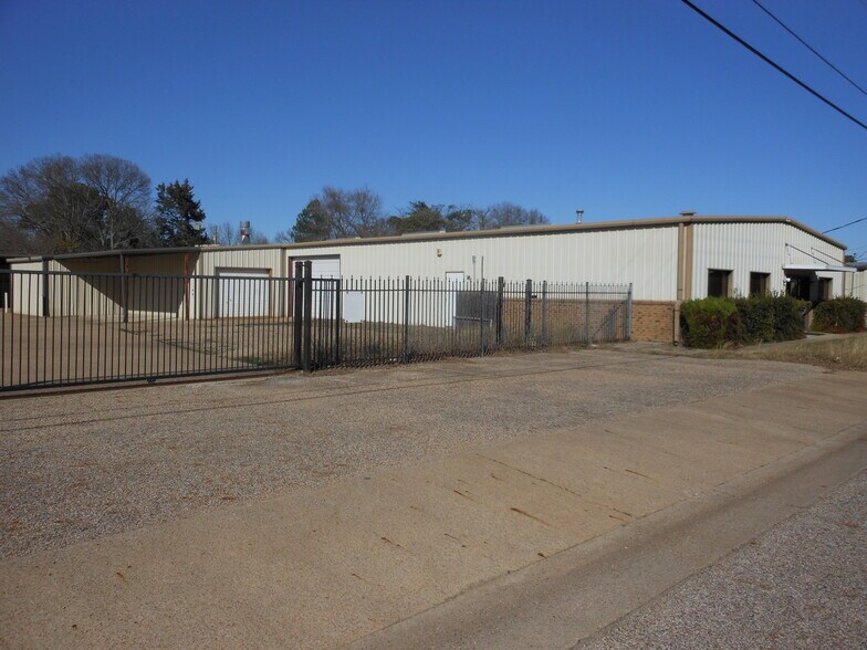 2908 Specialty Dr, Tyler, TX for sale - Building Photo - Image 1 of 1