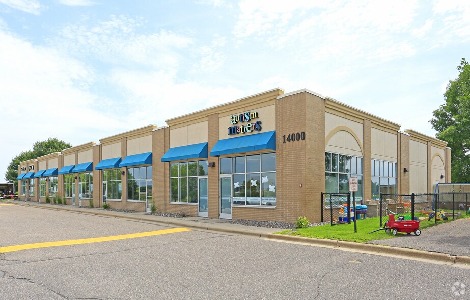 14000 Northdale Blvd, Rogers, MN for lease - Building Photo - Image 1 of 6