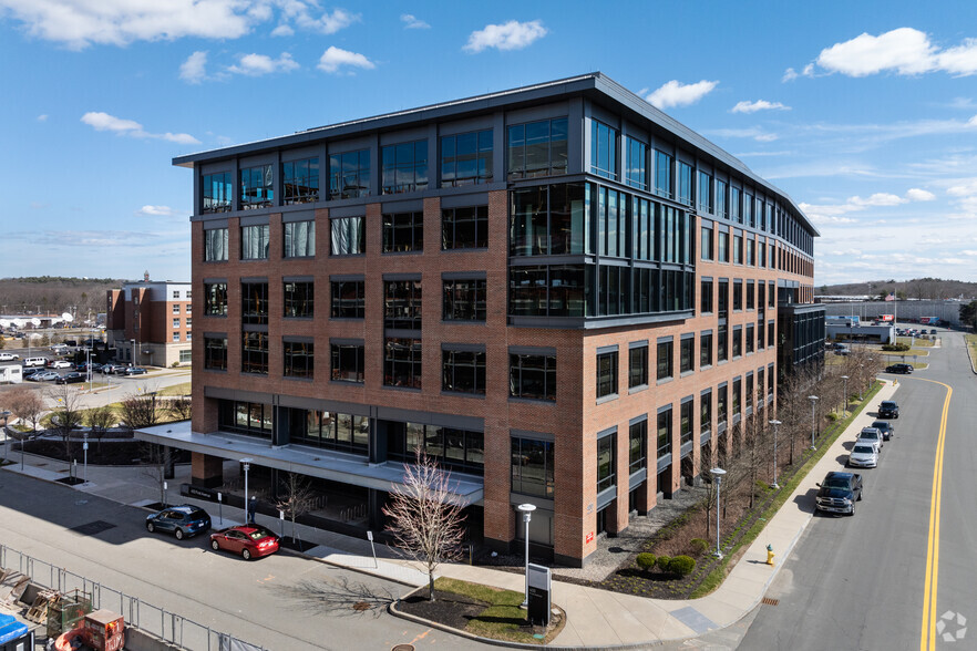 400 First Ave, Needham, MA for lease - Primary Photo - Image 1 of 5