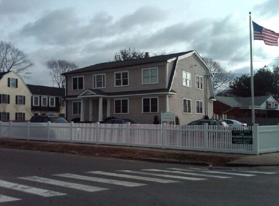 163 Oldfield Rd, Fairfield, CT for sale Building Photo- Image 1 of 1