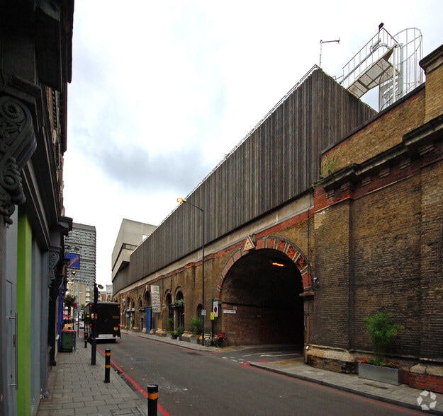 4 Crucifix Ln, London for lease - Building Photo - Image 2 of 4