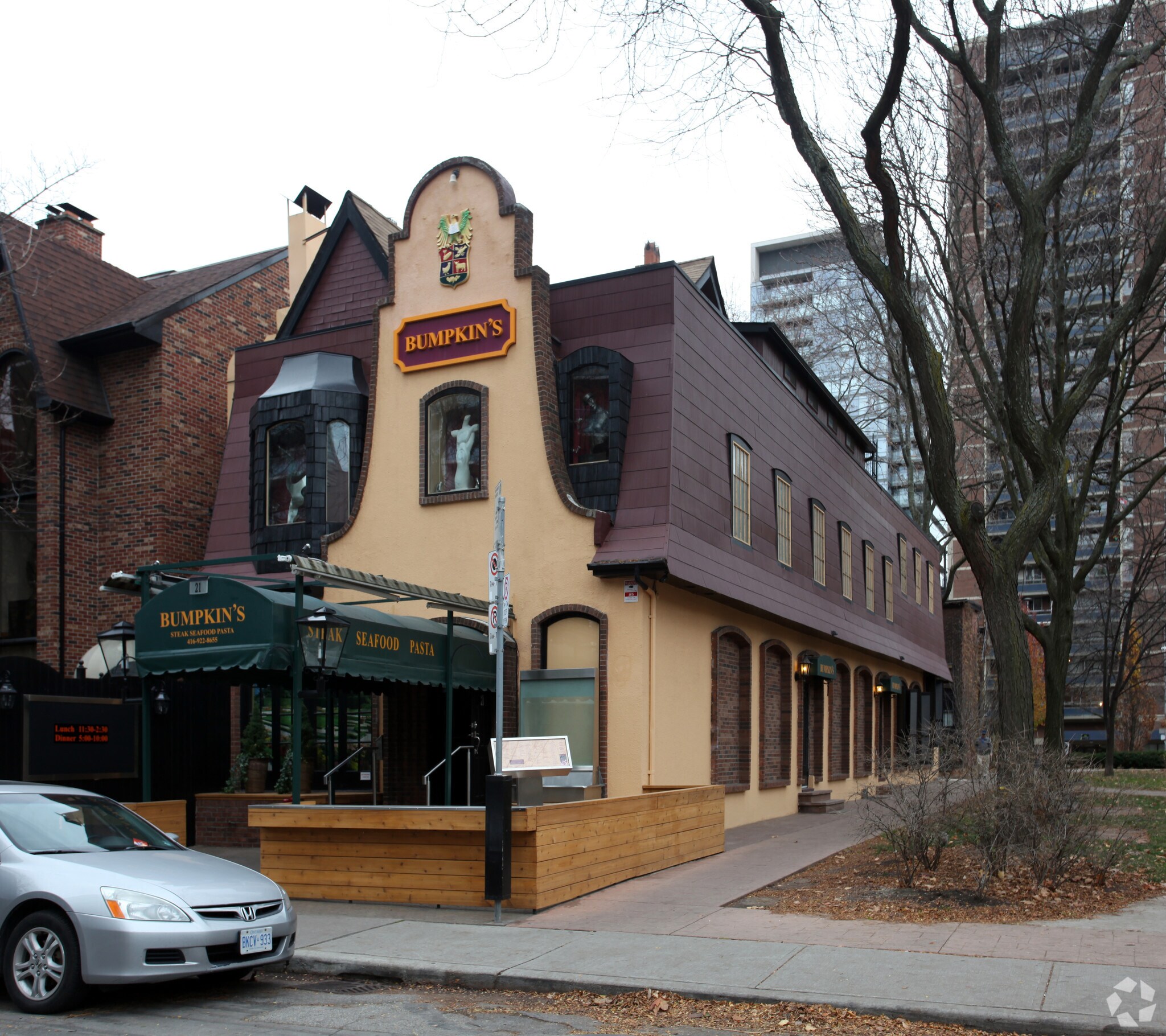 21 Gloucester St, Toronto, ON for sale Primary Photo- Image 1 of 1