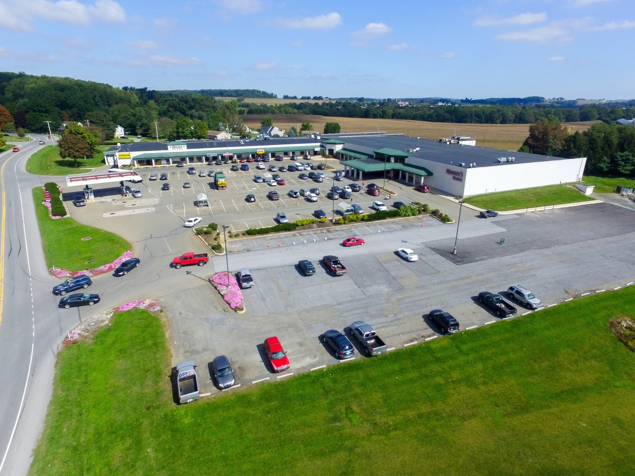 35 Friendly Dr, Quarryville, PA for lease Building Photo- Image 1 of 2