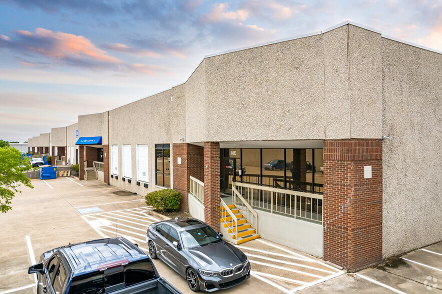 1111 Jupiter Rd, Plano, TX for lease - Building Photo - Image 3 of 14