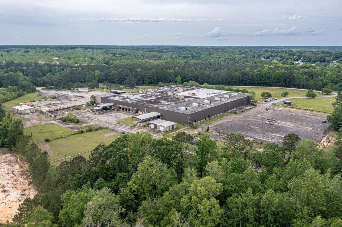 100 Industrial Parkway Rd, Lumberton, MS 39455 Industrial for Sale