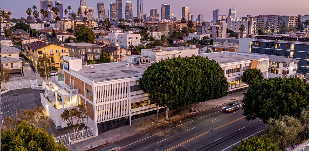 130 S Alvarado St, Los Angeles, CA for sale - Building Photo - Image 1 of 8