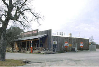 More details for 2341 N Main St, Junction, TX - Retail for Sale