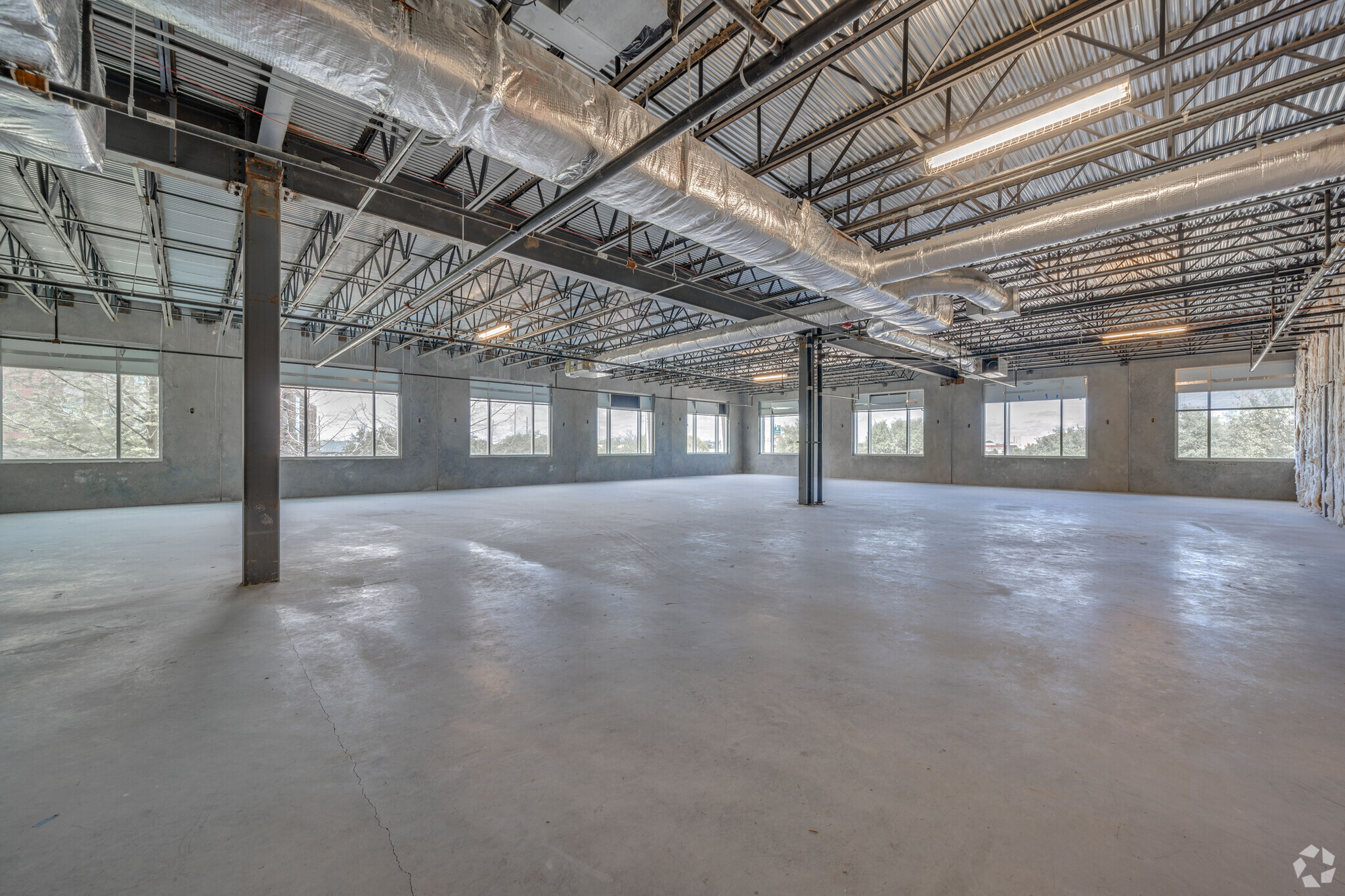 22001 Southwest Freeway, Richmond, TX for lease Interior Photo- Image 1 of 2