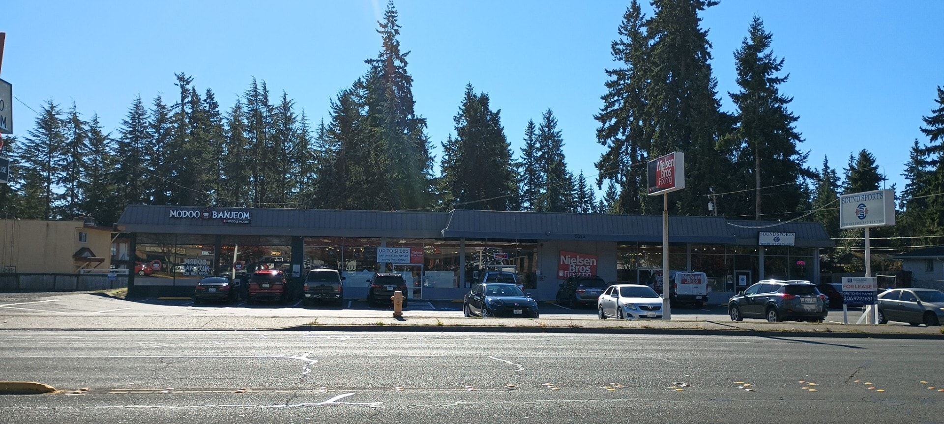 6812-6820 196th St SW, Lynnwood, WA for sale Building Photo- Image 1 of 9
