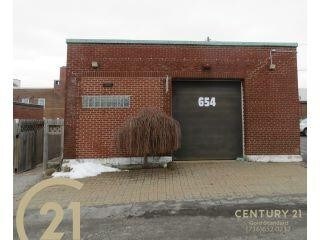 654 Millard Fillmore Pl, East Aurora, NY for sale - Primary Photo - Image 1 of 1