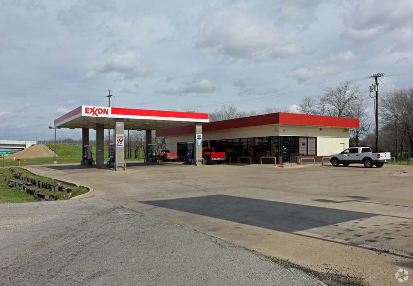 4942 N I-45, Ennis, TX for sale - Building Photo - Image 1 of 1