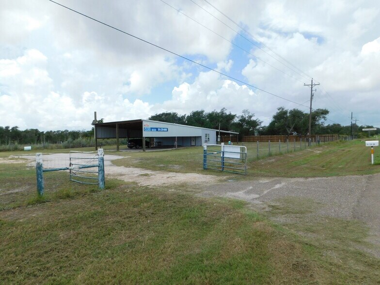 511 State Highway 188, Aransas Pass, TX for sale - Primary Photo - Image 1 of 1