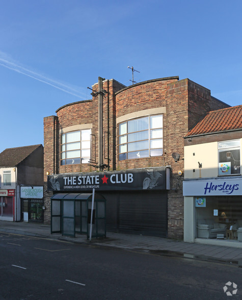 23 Church St, Gainsborough for sale - Building Photo - Image 2 of 3