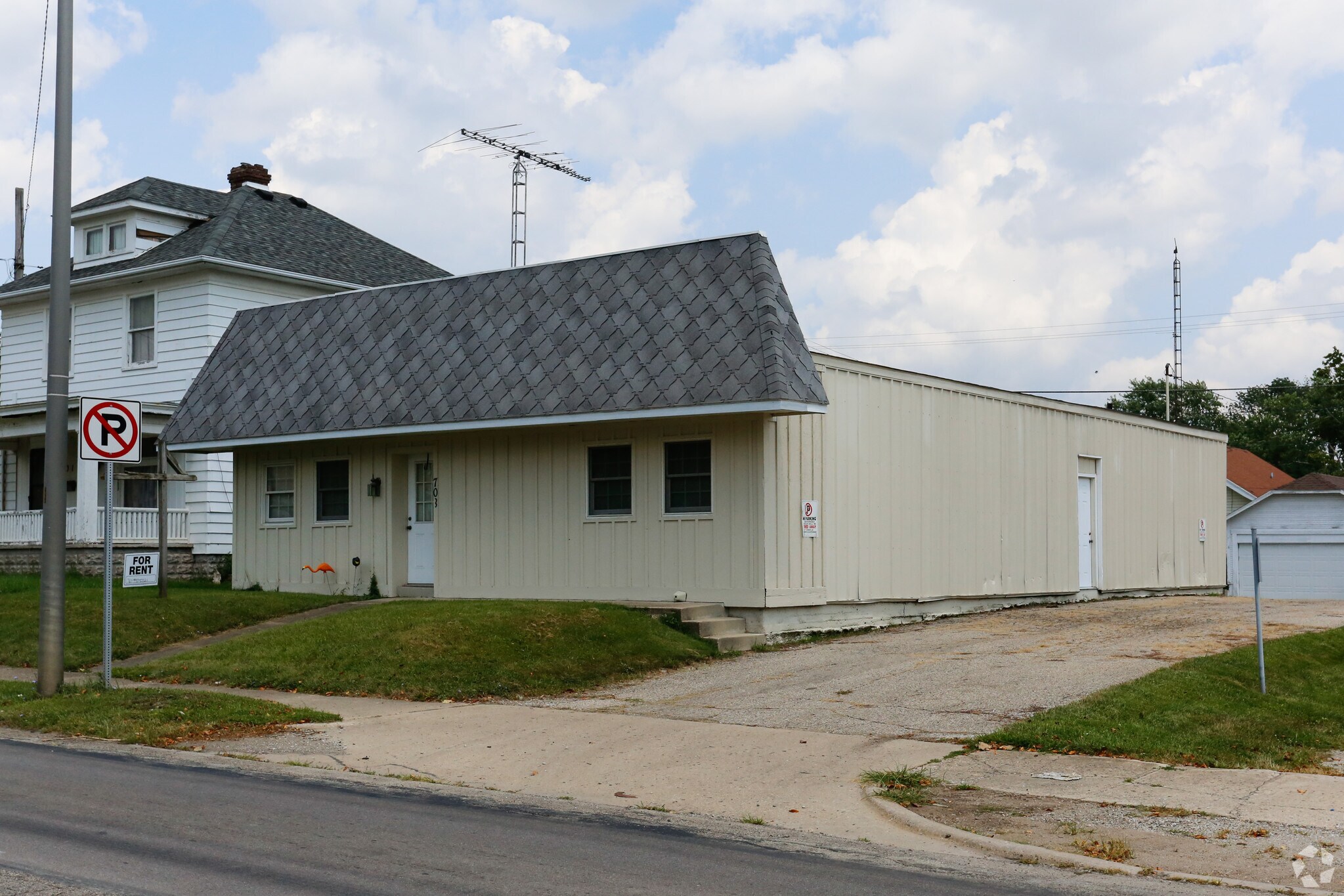 703 S 9th St, Richmond, IN for sale Primary Photo- Image 1 of 1