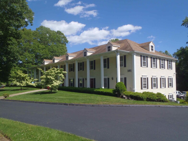 141 Durham Rd, Madison, CT 06443