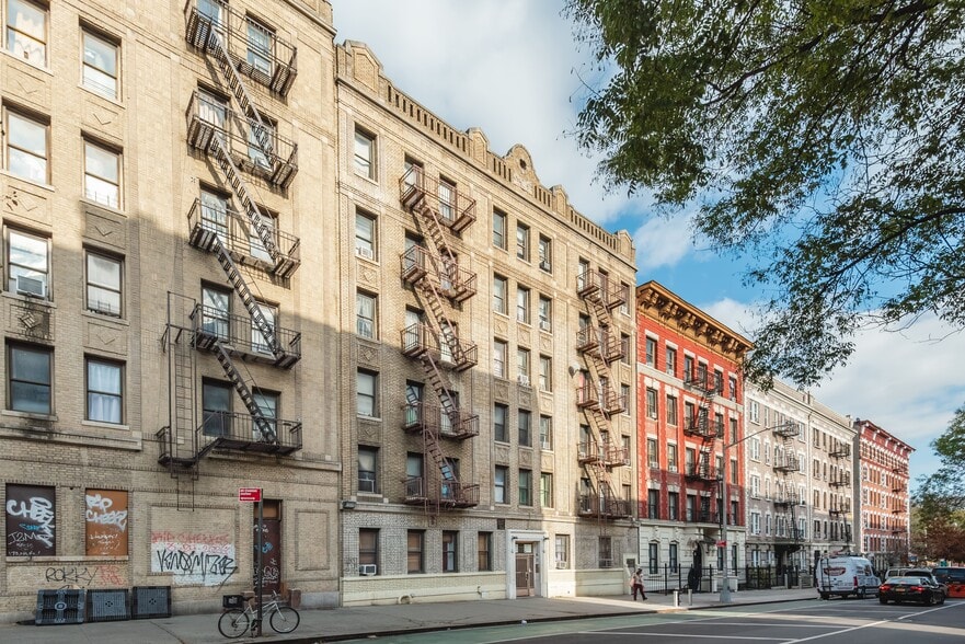 515 W 170th St, New York, NY for sale - Building Photo - Image 3 of 29