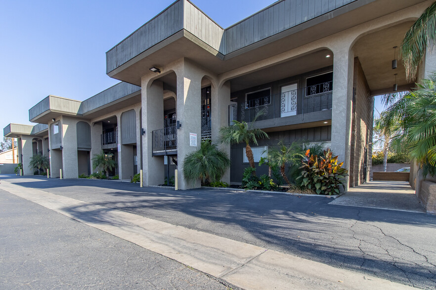 1920 W Princeton Ave, Visalia, CA for sale - Building Photo - Image 1 of 1