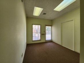 4821-4825 S Peoria Ave, Tulsa, OK for lease Interior Photo- Image 2 of 5