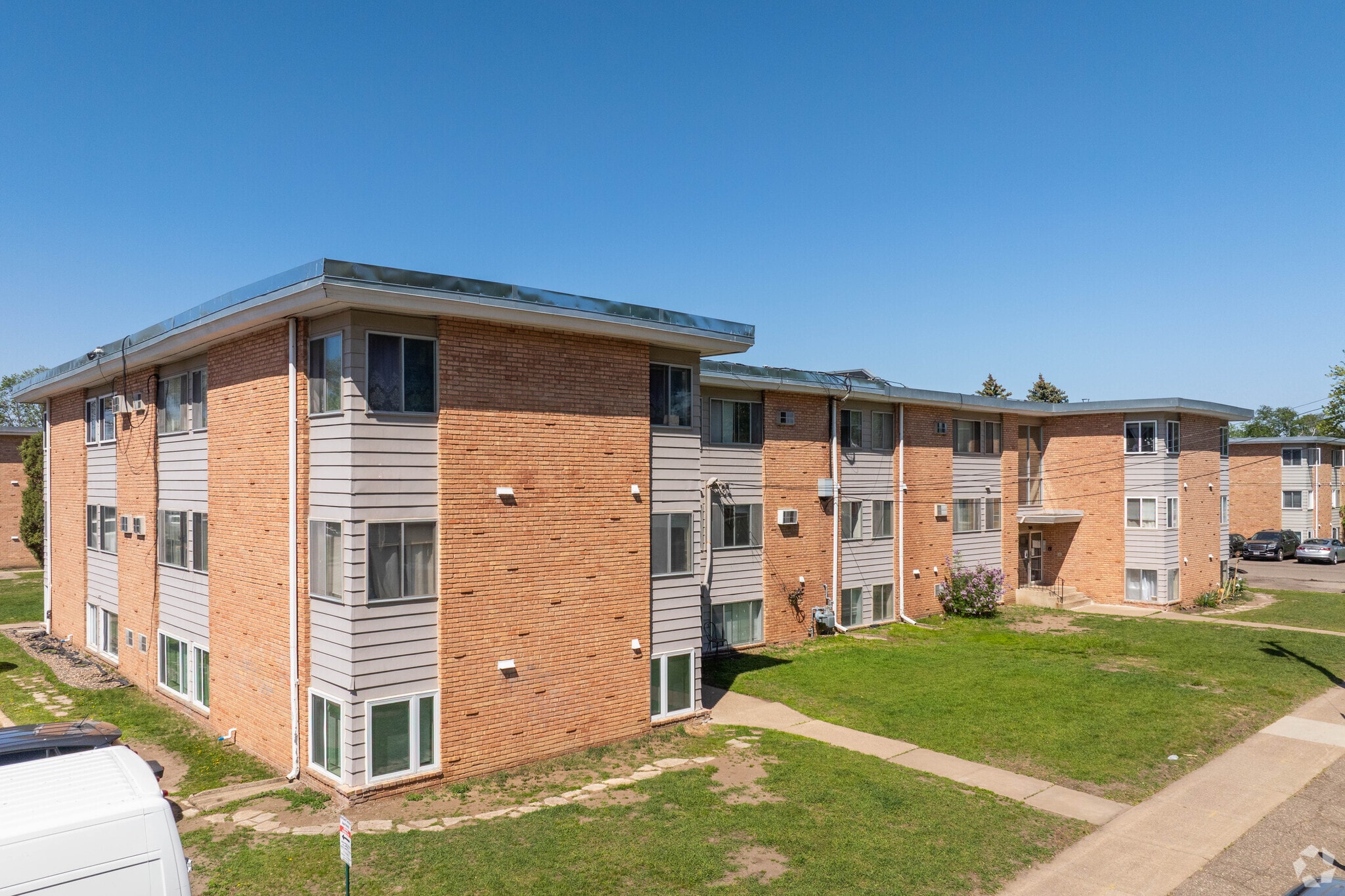 7232 Portland Ave, Richfield, MN for sale Primary Photo- Image 1 of 1