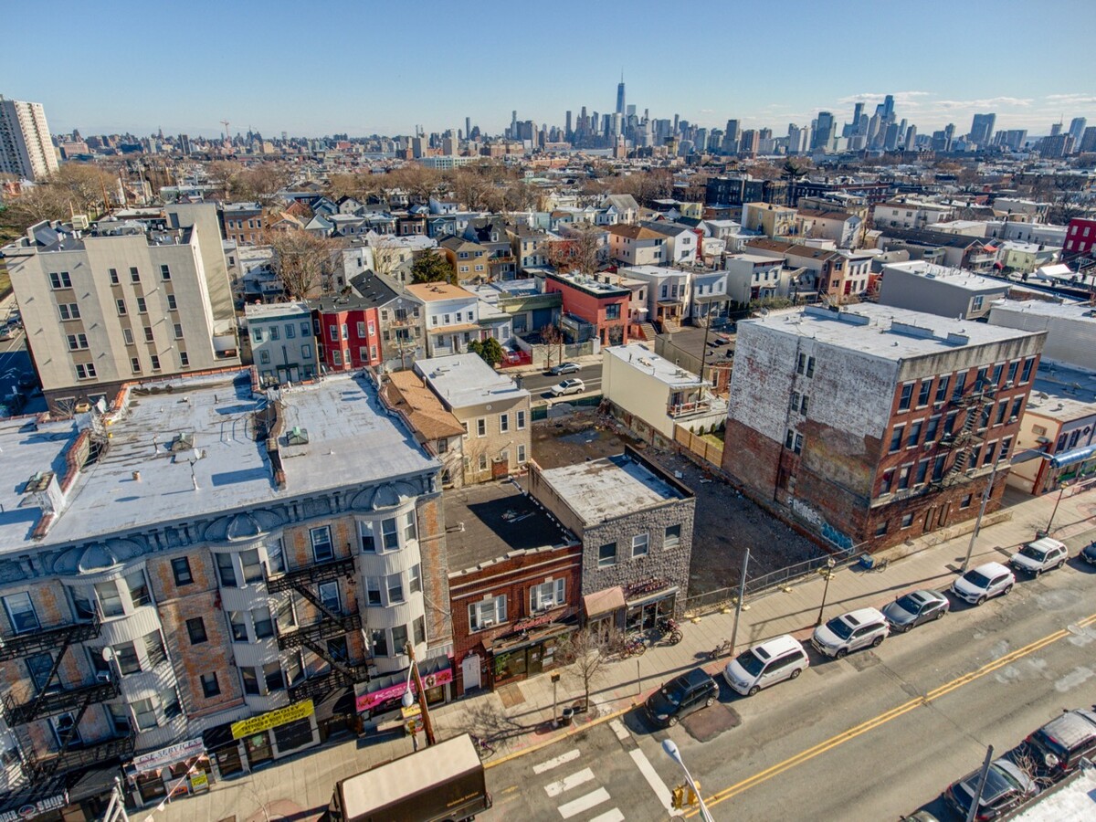 514 Central Ave, Jersey City, NJ 07307 | LoopNet