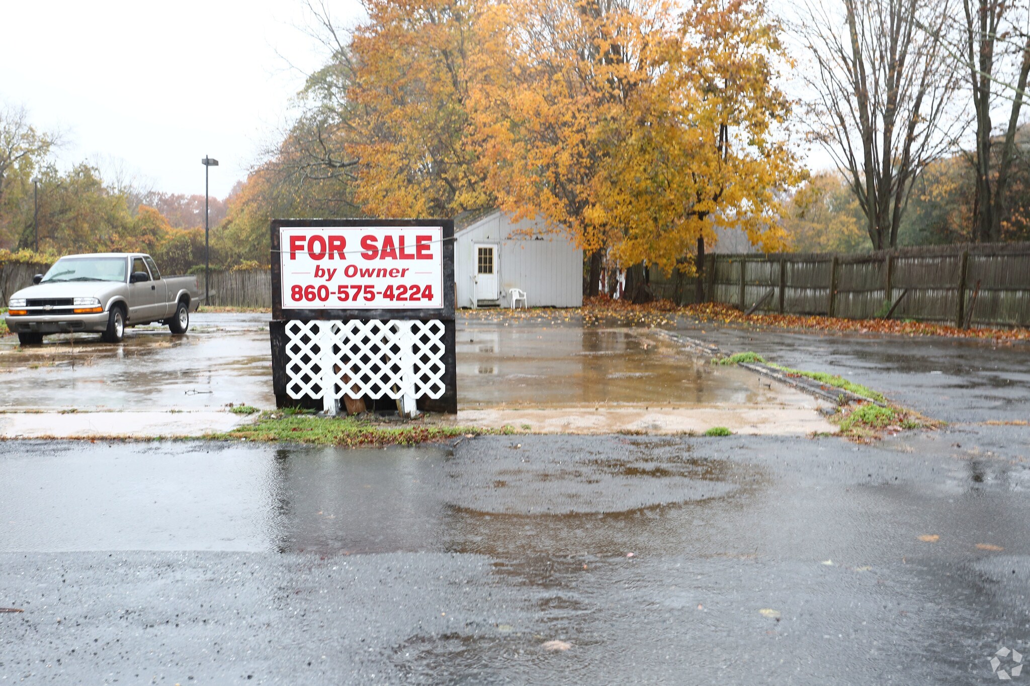 64 W Main St, Clinton, CT for sale Primary Photo- Image 1 of 1