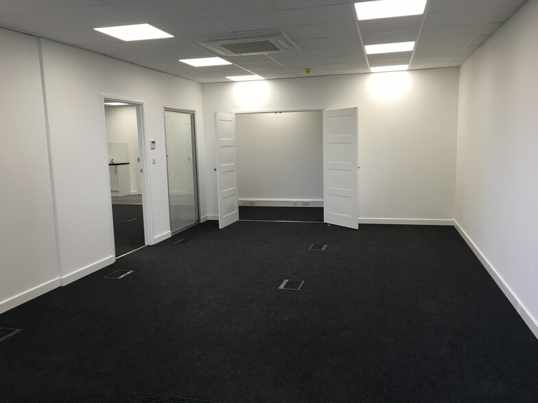 Rope St, London for lease - Building Photo - Image 2 of 12