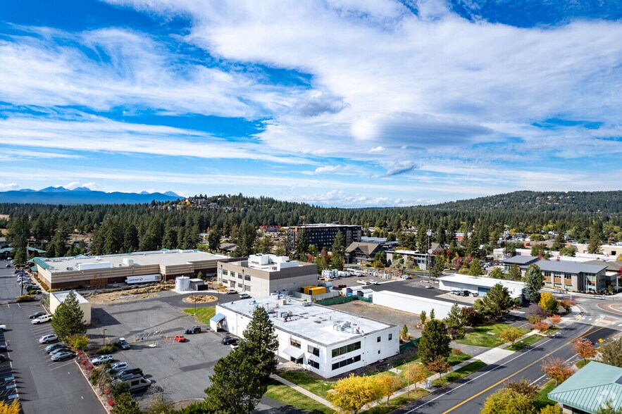 213 SW Columbia St, Bend, OR for sale - Building Photo - Image 1 of 1