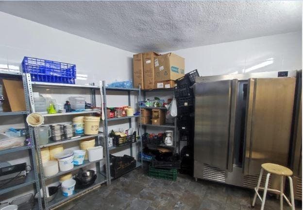 Avenida de Hernán Cortés, 88-88, Cáceres, Cáceres for sale - Interior Photo - Image 2 of 9